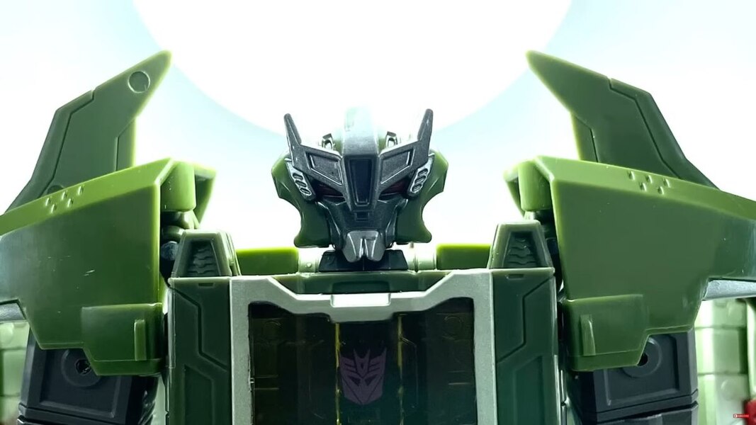 Image Of Transformers Legacy Prime Universe Skyquake  (9 of 42)